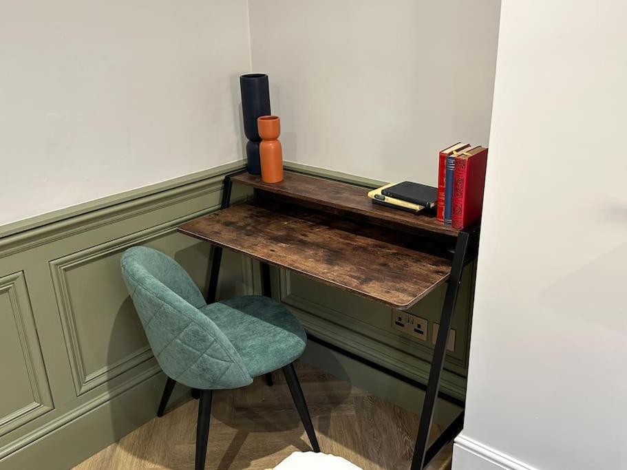 Apartamento Aldwark View With Free Parking York Exterior foto